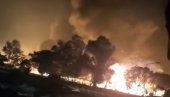 DRAMA NA LEZBOSU: Izbio požar u kampu za migrante, sumnja se da je vatra namerno izazvana u znak protesta (VIDEO)
