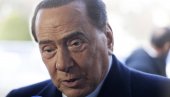 ЗБОГ СРЧАНИХ ПРОБЛЕМА: Берлускони хитно примљен у болницу