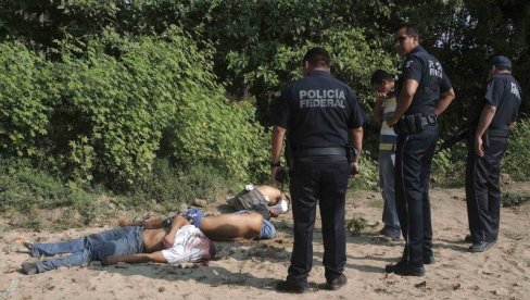 VELIKA TRAGEDIJA U MEKSIKU: Prevrnuo se kamion sa migrantima, 10 osoba poginulo, 15 povređeno