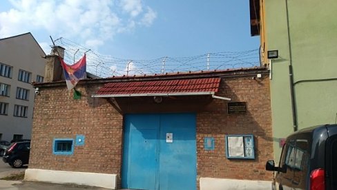 ZATVORENICI SAMI PLAĆAJU PUT U ZATVOR: Ako neko želi što pre da odsluži kaznu mora da podmiri troškove prevoza