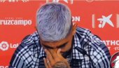 LEGENDARNI ARGENTINAC U SUZAMA: Teška srca se oprostio od Sevilje, otišao uz izvinjenje Konteu! (VIDEO)