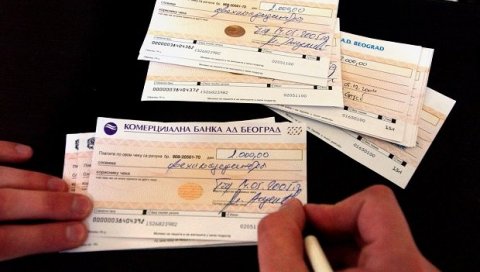 НОВОСТИ ИСТРАЖУЈУ: Да ли је могуће натерати трговце да омогуће одложено плаћање чековима