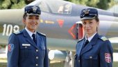POSLE DEVET GODINA VOJSKA DOBIJA DVE ŽENE PILOTE: Tijana i Lidija će leteti u helikopteru gazela