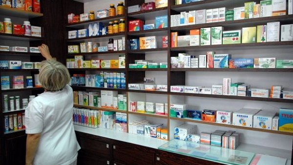 НИКАДА НЕ ПРЕКИДАЈТЕ ТЕРАПИЈУ САМОИНИЦИЈАТИВНО: Фармацеути у борби против резистенције на антибиотике - ова правила се морају поштовати