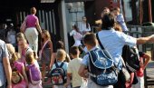 ZABRINUTI RODITELJI U AUSTRIJI: Zaključavanje nam loše utiče na decu, pokazuju znakove zavisnosti