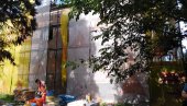 NOVO RUHO: Radnici uređuju fasadu NZS u Jagodini