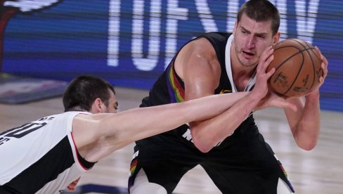 NIKO NIKAD KAO JOKIĆ: Srpski košarkaš nastavio da ispisuje NBA istoriju