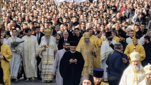 ОЧЕКИВАЊА ОД НОВЕ ЦРНОГОРСКЕ ВЛАСТИ: Српској цркви једнака права као католичкој