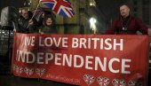 BREGZIT DOSPEO U ĆORSOKAK: Premijer DŽonson brani jedinstvo Britanije, u EU ga optužuju da krši dogovore