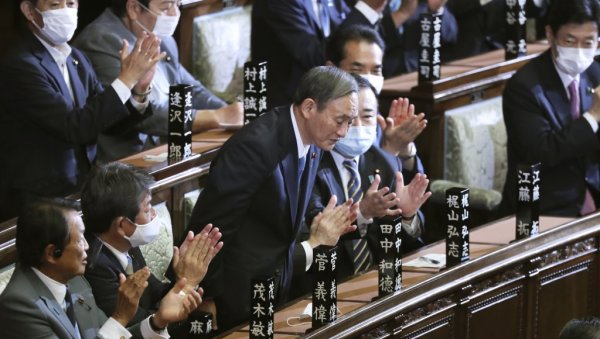 ЈОШИХИДА СУГА: Нови премијер Јапана