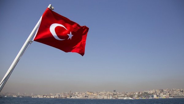 ОСТРВА У ЕГЕЈСКОМ МОРУ И ДАЉЕ ПРОБЛЕМ: Турска упутила протестну ноту Грчкој и САД