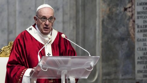 ПОЗВАО НА СОЛИДАРНОСТ СА ЖРТВАМА АИДС-а: Папа апеловао да се обезбеди нега болеснима и у најсиромашнијим деловима света