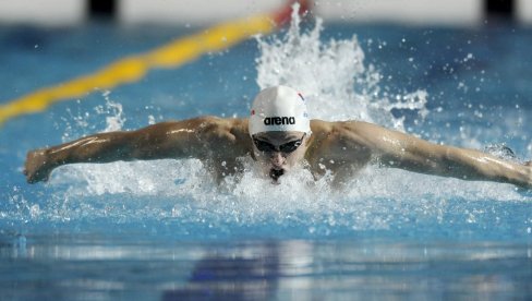СРБИЈО, БУДИ ПОНОСНА: Три медаље пливачима на Акрополис купу!
