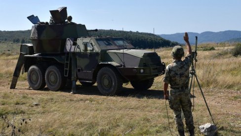 OVAKVA SILA NIJE VIĐENA OD OVREMENA JNA: Ministar odbrane najavio veliku vežbu u oktobru na Pešteru