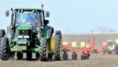 ZA POMOĆ AGRARU 14 MILIONA DINARA: Bačka Topola iz opštinskog budžeta pomaže poljoprivrednicima