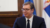 PREDSEDNIK SE OBRAĆA TAČNO U 20 SATI: Vučić sutra saopštava ime mandatara