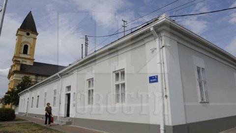 СТАРЧЕВО СЕ ОДУЖИЛО НЕОЛИТСКИМ ПРЕЦИМА: Изграђена галерија у којој су најзад изложени вредни експонати из праисторије