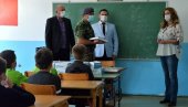 SEOSKE ŠKOLE NA PEŠTERU: Vojska Srbije pomaže đacima
