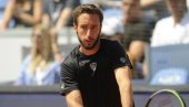 KRAJ ZA MILOJEVIĆA: Srpski teniser poražen na startu kvalifikacija za Rolan Garos