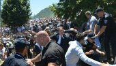 MINISTAR VULIN PORUČIO: Pitanje pokušaja ubistva predsednika Srbije u Srebrenici šest godina bez odgovora