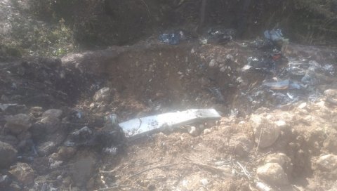 ТРАКА ЈОШ КРИЈЕ КЉУЧ ТРАГЕДИЈЕ: Завршен теренски део војне истраге пада авиона ВС миг 21, делови на експертизи у Батајници