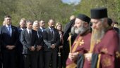DUBOKO ŽALIM ZBOG ZLOČINA NAD SRBIMA: Plenković na komemorativnom skupu u Varivodama