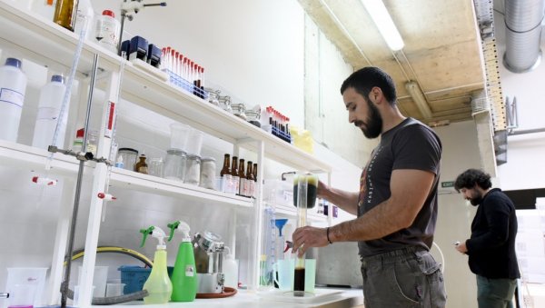 ФЕСТИВАЛИ КРИГЛУ ПОСЛАЛИ НА ИНТЕРНЕТ: Пандемија вируса отежала рад крафт пивара, ПКС се труди да им помогне