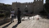 TERORISTIČKI NAPAD U JERUSALIMU: Povređeno osam ljudi, napadač se predao policiji