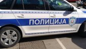 НОЖЕМ НАСРНУО НА ПОЛИЦАЈЦЕ Ухапшен малолетник у Лесковцу