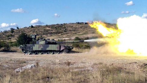 ZVER KOJA BLJUJE VATRU: Pogledajte MODERNIZOVANI srpski tenk,  koja ima DODATNU zaštitu i nivo efikasnosti! (FOTO+VIDEO)