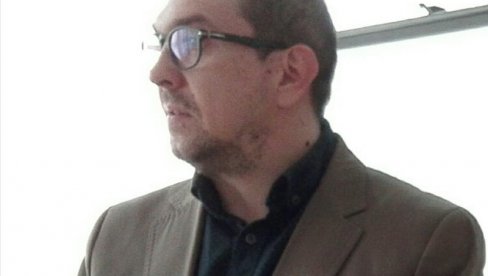 НАГРАДА БАЈО ЏАКОВИЋ ПЕСНИКУ БРАНИСЛАВУ ЗУБОВИЋУ: Завршен фестивал Српско перо