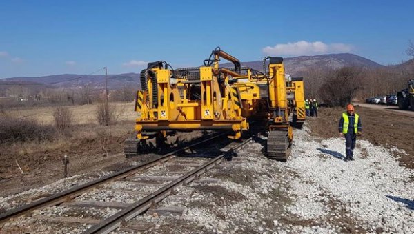 ВЕЛИКА ОБНОВА ЖЕЛЕЗНИЦЕ: У Србији се реконструише око 300 километара пруга