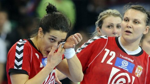 ЗАТО САМ СЕ ВРАТИЛА, ЗБОГ ОВИХ ДЕВОЈАКА: Прве речи капитена Србије после победе над Словенијом