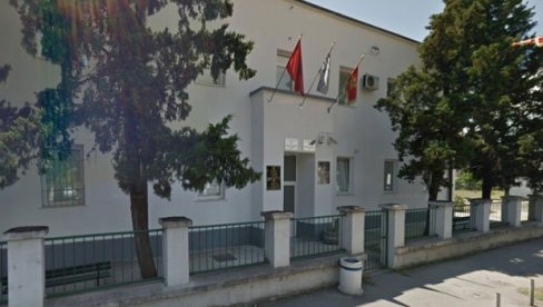 DO IMOVINE UZ POMOĆ POLICIJE: Nik Đeljošaj nezadovoljan nekorektnim odnosom vlasti u Podgorici prema Opštini Tuzi