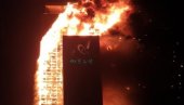 ПЛАМЕН ГУТА СВЕ ПРЕД СОБОМ: Велики пожар у солитеру у Јужној Кореји (ФОТО/ВИДЕО)