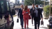 ЈУТКА ПРИСТИГАО НА РОЧИШТЕ: Бивши челник Бруса у суду Крушевцу очекује одлуку о жалбама