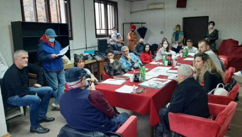 POČELE PRVE PROBE ČUVENOG TOLSTOJEVOG ROMANA: Mensur režira „Karenjinu“