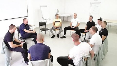 НОВОСТИ ИСТРАЖУЈУ: Како насилници уче да контролишу бес - ово су психотерапеутски програми које спроводе у затворима