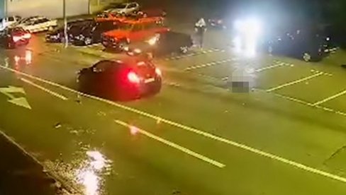 UZNEMIRUJUĆI SNIMAK SAOBRAĆAJKE U IVANJICI: Autom pokosio ženu na pešačkom prelazu (VIDEO)