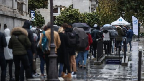 BROJKE U DRASTIČNOM PADU: U Francuskoj 3.736 novozaraženih, 404 osobe preminule