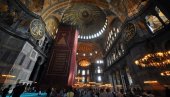 ТУРСКА ПОЧИЊЕ РЕСТАУРАЦИЈУ КУПОЛЕ ЏАМИЈЕ АЈА СОФИЈА: Остаће отворена за посетиоце и вернике током радова