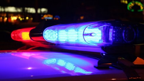 PUCNJAVA U BAČKOJ PALANCI: Policija traga za četvoricom napadača, pucali na golf kod benzinske pumpe