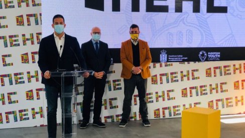 ПОДРШКА МЛАДИМА И ОМЛАДИНСКОМ АКТИВИЗМУ: Удовичић и Вучевић посетили први омладински центар ОПЕНС