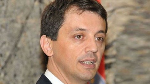 UHAPŠEN BIVŠI MINISTAR ODBRANE CRNE GORE: Lisice na ruke stavljene Predragu Boškoviću