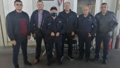 PODRŠKA I DAR KOLEGAMA: Sindikat srpske policije u Malom Zvorniku
