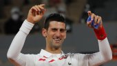 PREDSEDNIK ATP ODUŠEVLJEN: Novak zacementirao mesto u istoriji tenisa