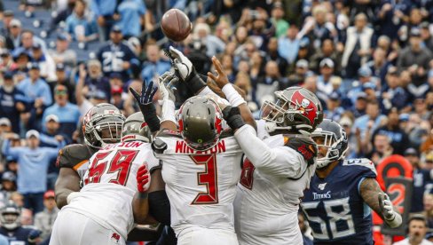 КОРОНА НЕ ПОСУСТАЈЕ У НФЛ: Заражено још 17 играча