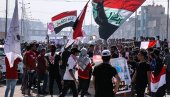 SUZAVAC I ZVUČNE BOMBE U BAGDAGU: Policija rasterala demonstrante iz Zelene zone