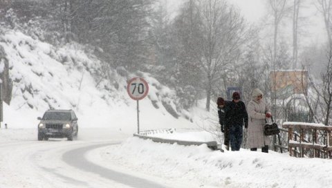 СУТРА СНЕГ У СРБИЈИ: Најновија временска прогноза изненађује - ево какво нас време очекује у следећих седам дана