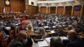 ČOMIĆEVA ZA ČOJSTVO: Skupština raspravlja o propisima iz oblasti ljudskih prava - Ministarka negira da predlozi idu na štetu Srbije